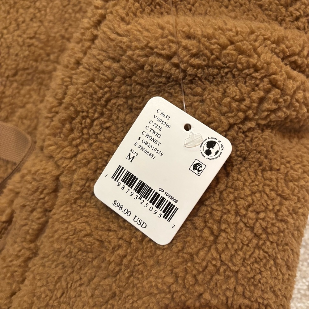 Free People Scout It Out Oversized Sherpa Vest in Honey NWT Size Medium - Picture 6 of 8